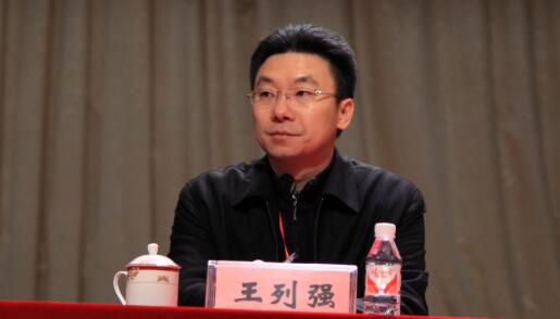 王列強(qiáng)簡歷：桂林市委常委、紀(jì)委書記王列強(qiáng)，曾任廣西紀(jì)委黨風(fēng)政風(fēng)監(jiān)督室主任