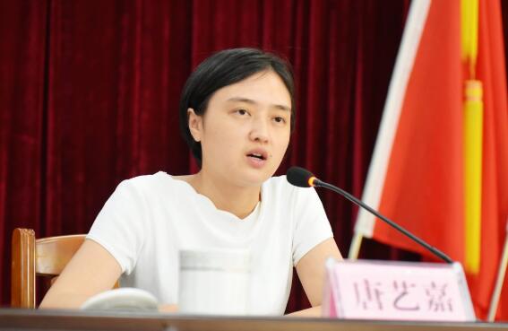 唐藝嘉簡(jiǎn)歷：北海市投資促進(jìn)局局長(zhǎng)唐藝嘉，曾任銀海區(qū)委常委、常務(wù)副區(qū)長(zhǎng)，合浦縣委常委、宣傳部部長(zhǎng)、副縣長(zhǎng)