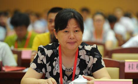 楊紅簡歷：玉林市人大主任楊紅，曾任玉林市委常委、統戰(zhàn)部長