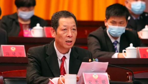 宋光毅被查，宋光毅簡歷：欽州靈山政協(xié)主席宋光毅，曾任浦北、靈山縣委常委、宣傳部部長、副縣長